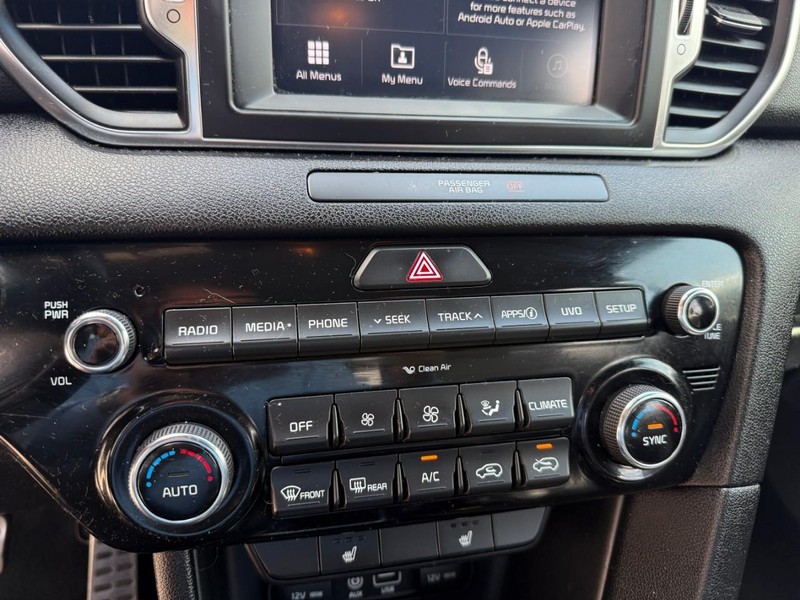 Kia Sportage Vehicle Image 26