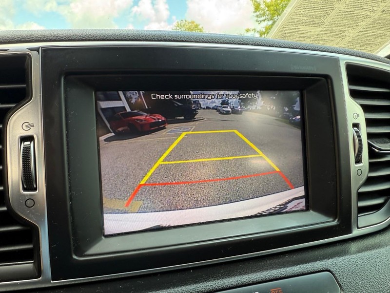 Kia Sportage Vehicle Image 29