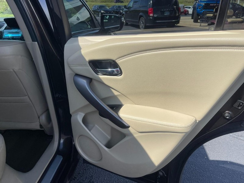 Acura RDX Vehicle Image 16