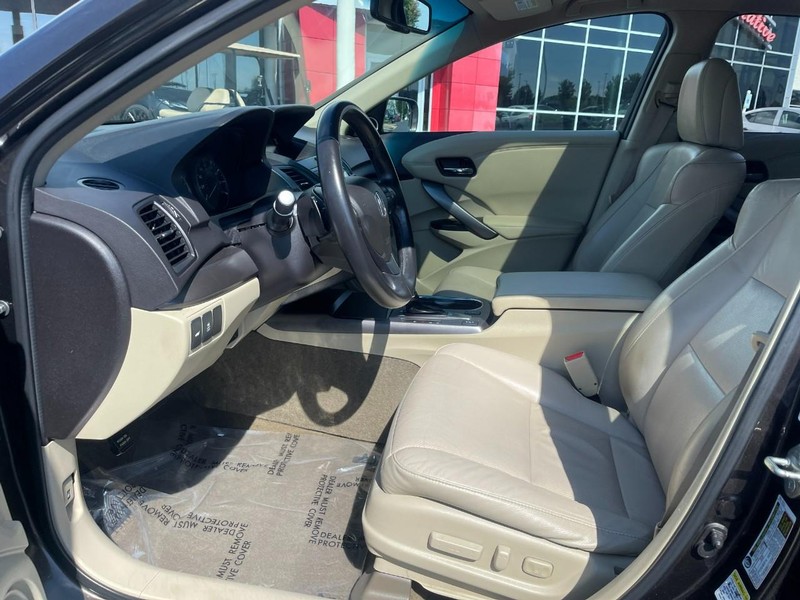 Acura RDX Vehicle Image 21