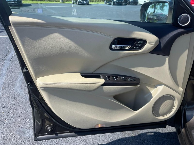 Acura RDX Vehicle Image 22