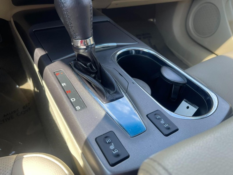 Acura RDX Vehicle Image 35