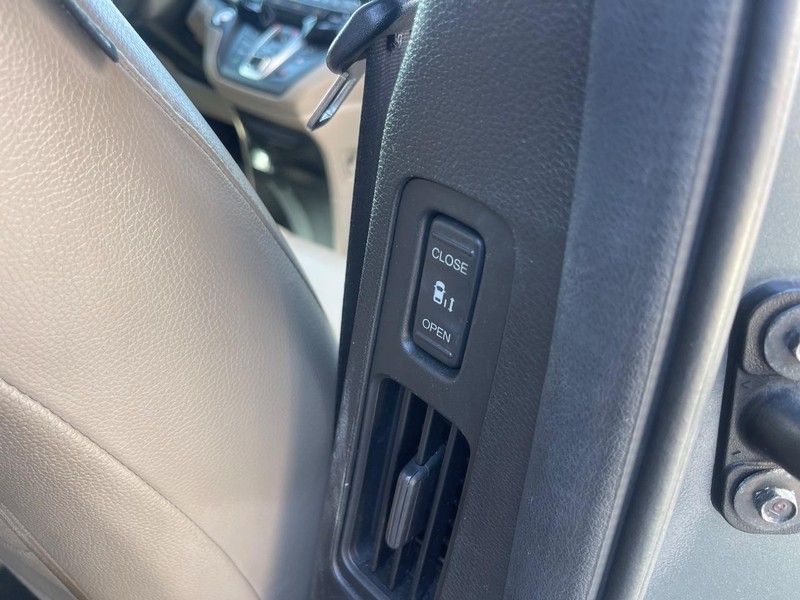 Honda Odyssey Vehicle Image 13