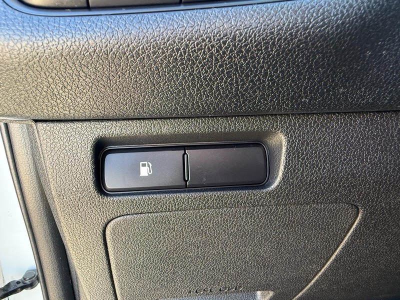 Kia Sorento Vehicle Image 19