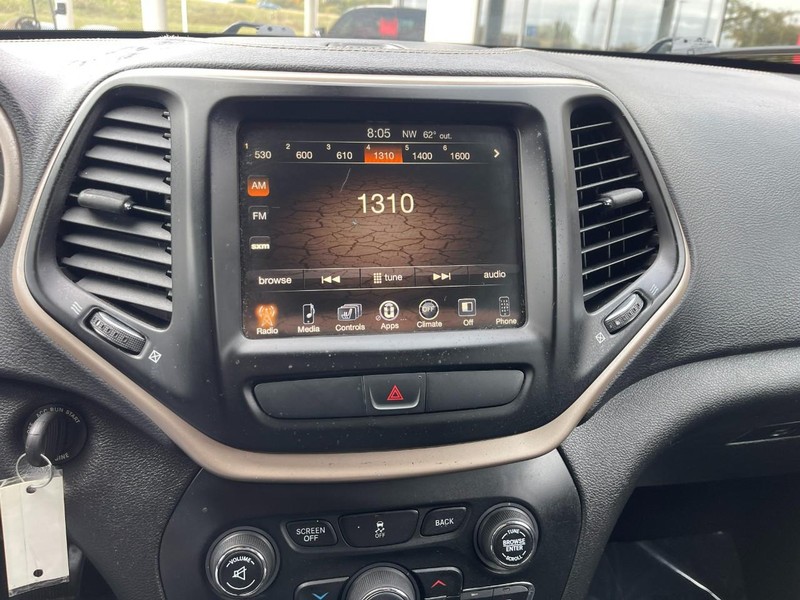 Jeep Cherokee Vehicle Image 20