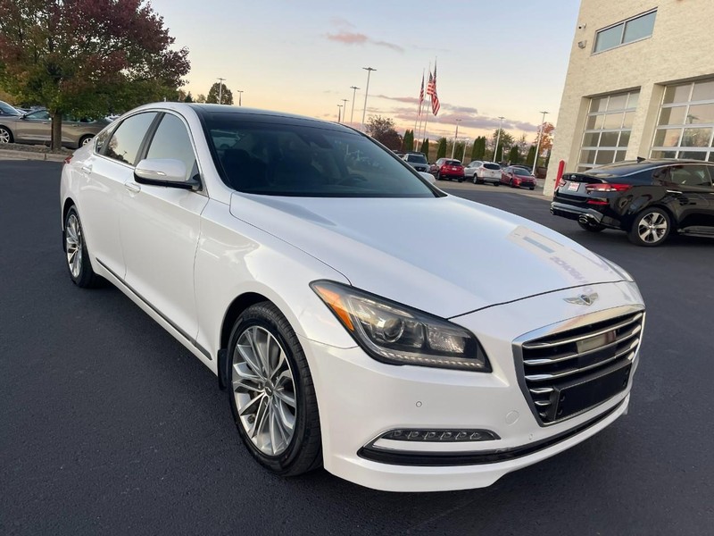 Genesis G80 Vehicle Image 02