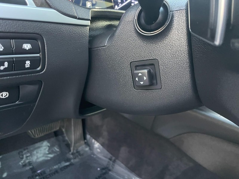 Genesis G80 Vehicle Image 26