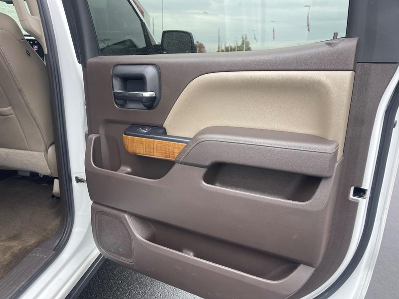 GMC Sierra 1500 Vehicle Image 13