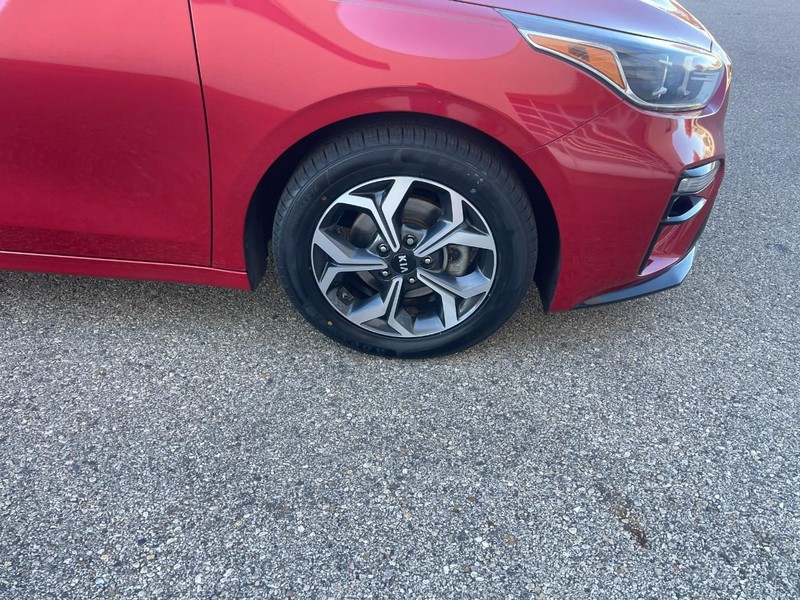 Kia Forte Vehicle Image 07