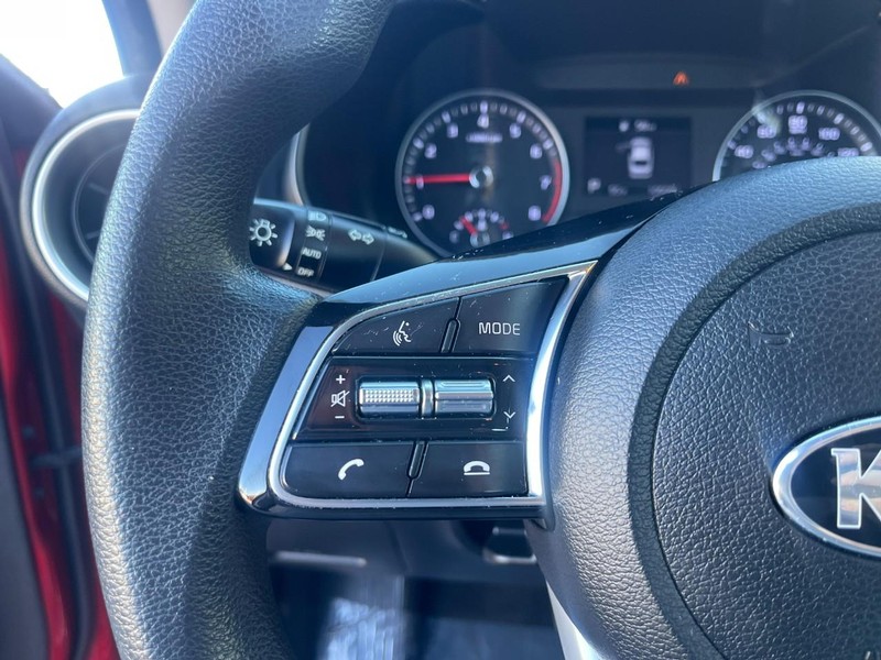 Kia Forte Vehicle Image 20