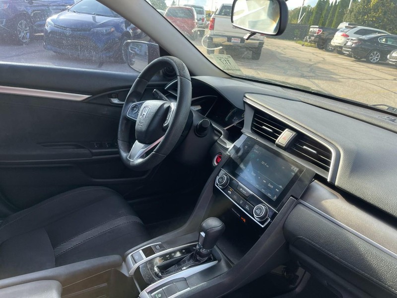 Honda Civic Sedan Vehicle Image 02