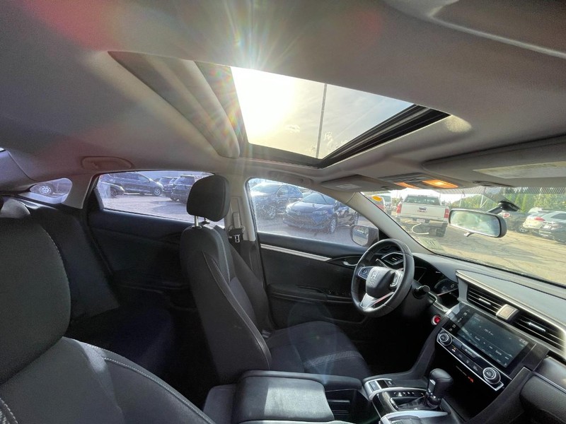 Honda Civic Sedan Vehicle Image 03