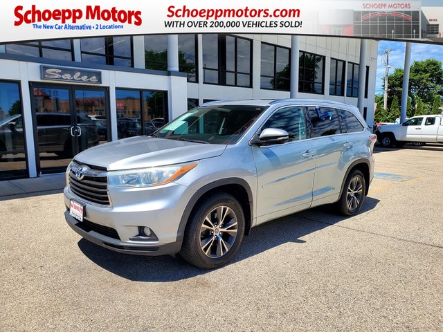 Toyota Highlander XLE - Middleton WI