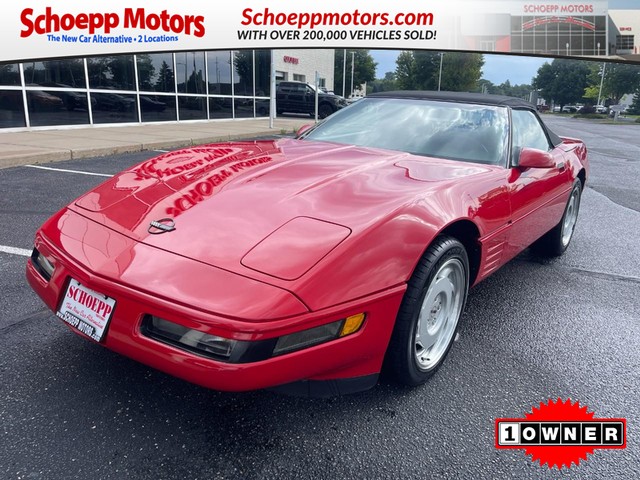 Chevrolet Corvette 2dr Convertible - Middleton WI