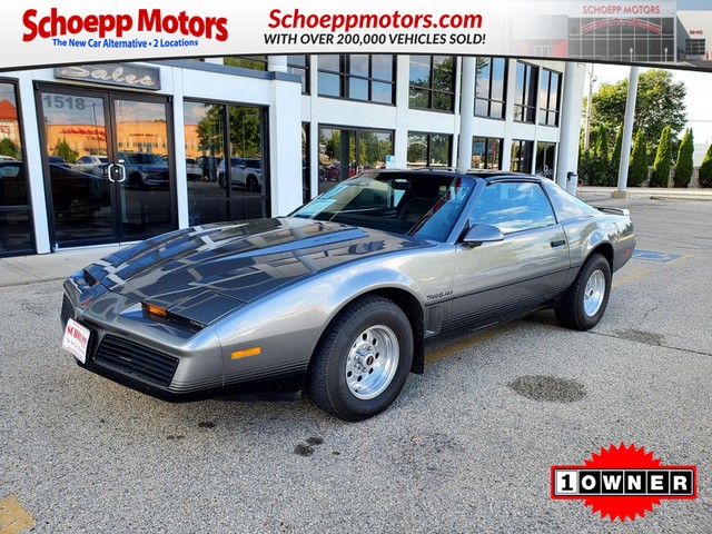 Pontiac Firebird - Madison WI