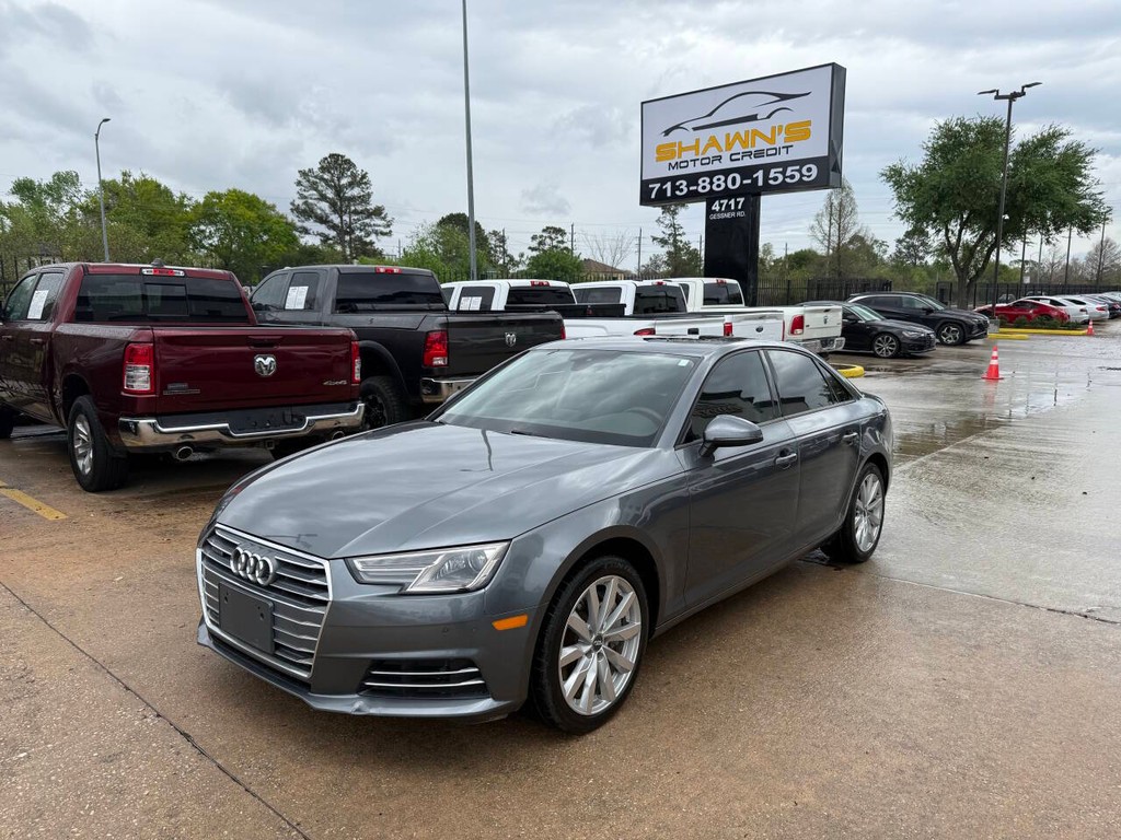 Audi A4 Vehicle Full-screen Gallery Image 03