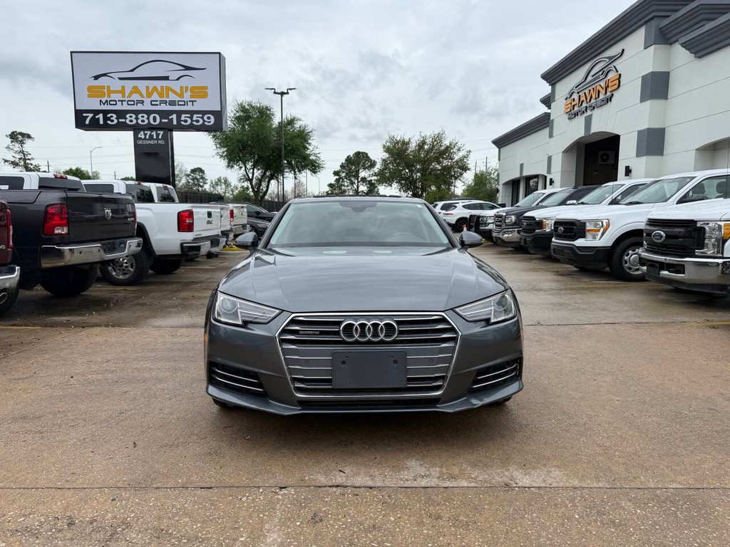 Audi A4 Vehicle Full-screen Gallery Image 40