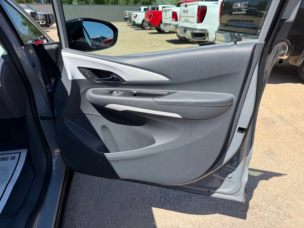 Chevrolet Bolt EV Vehicle Full-screen Gallery Image 11