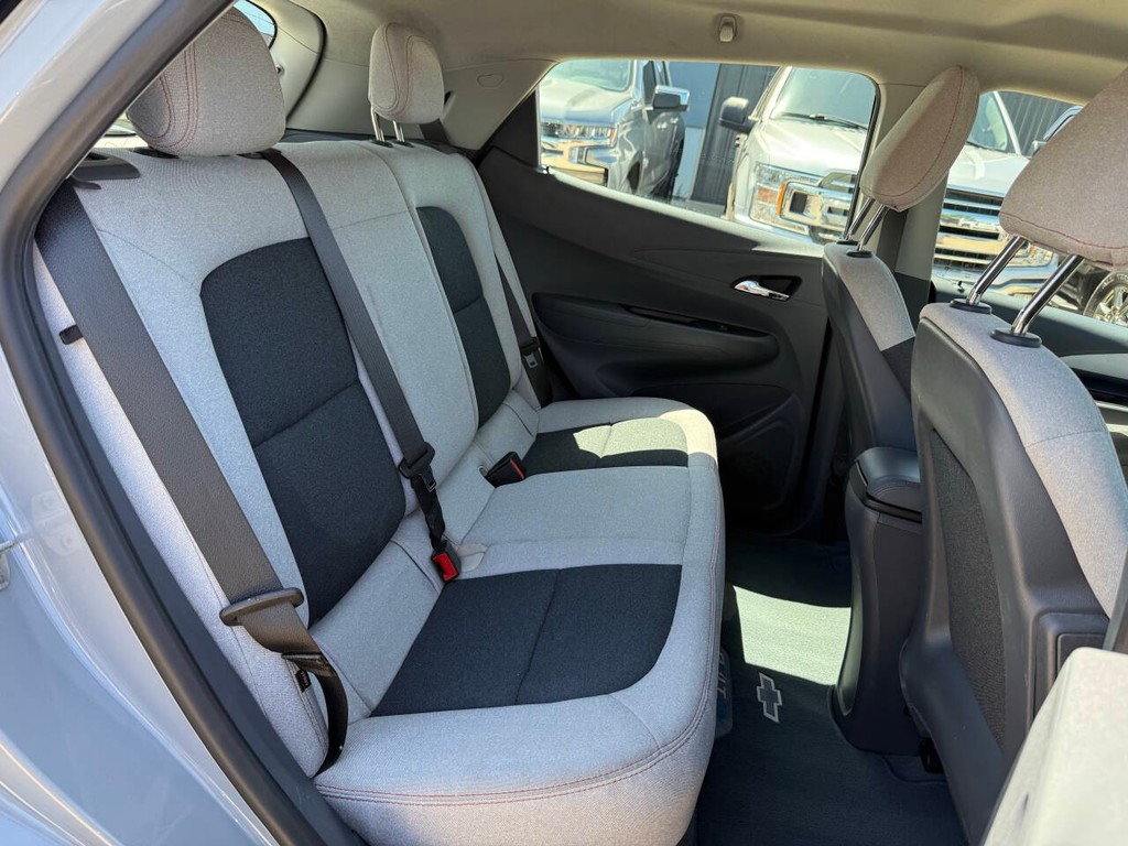 Chevrolet Bolt EV Vehicle Full-screen Gallery Image 15
