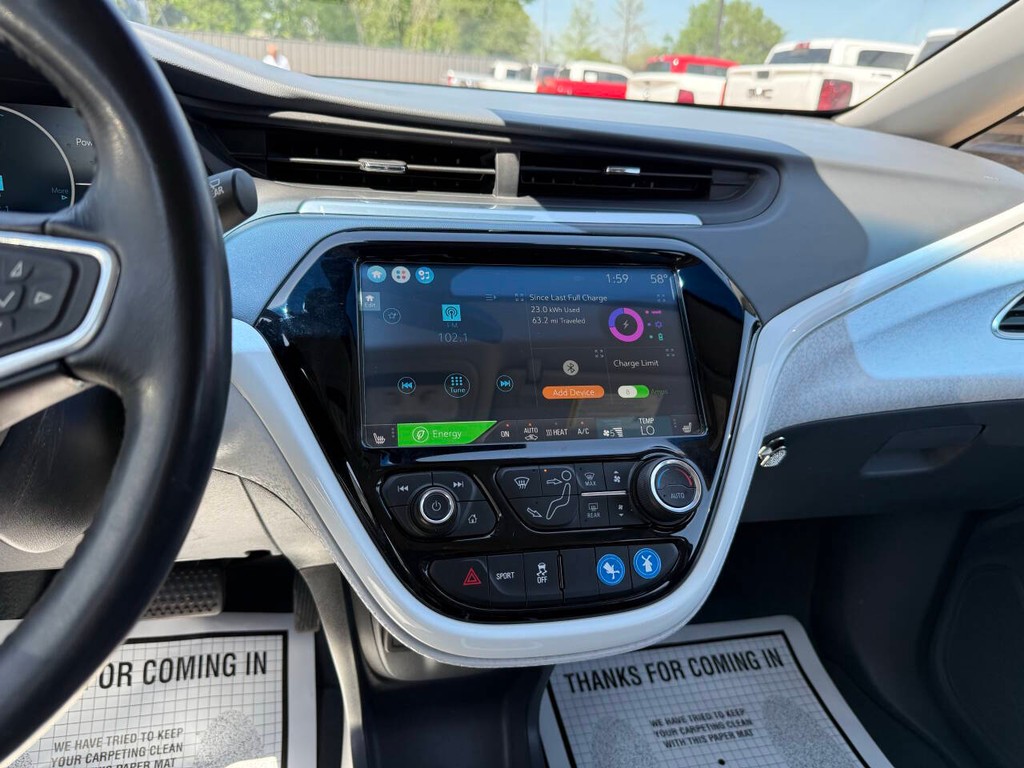 Chevrolet Bolt EV Vehicle Full-screen Gallery Image 24
