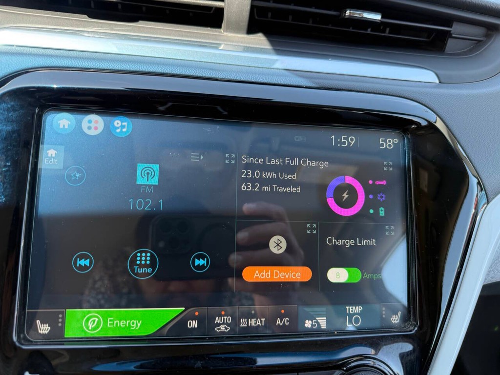 Chevrolet Bolt EV Vehicle Full-screen Gallery Image 25