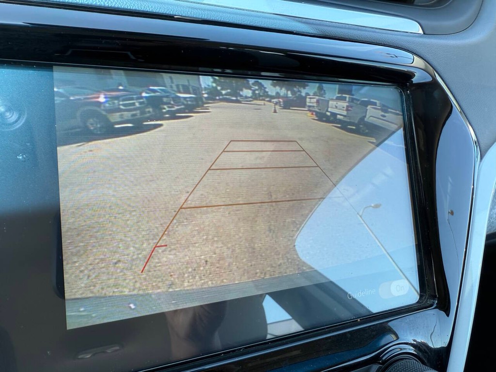 Chevrolet Bolt EV Vehicle Full-screen Gallery Image 26