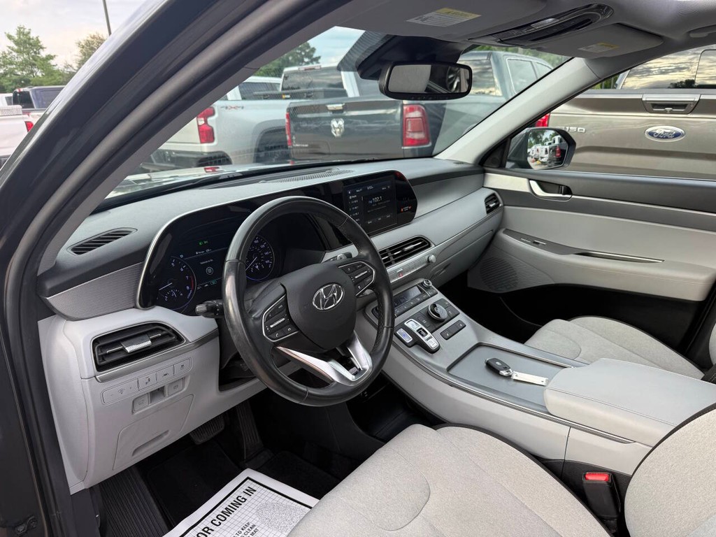 Hyundai Palisade Vehicle Full-screen Gallery Image 06