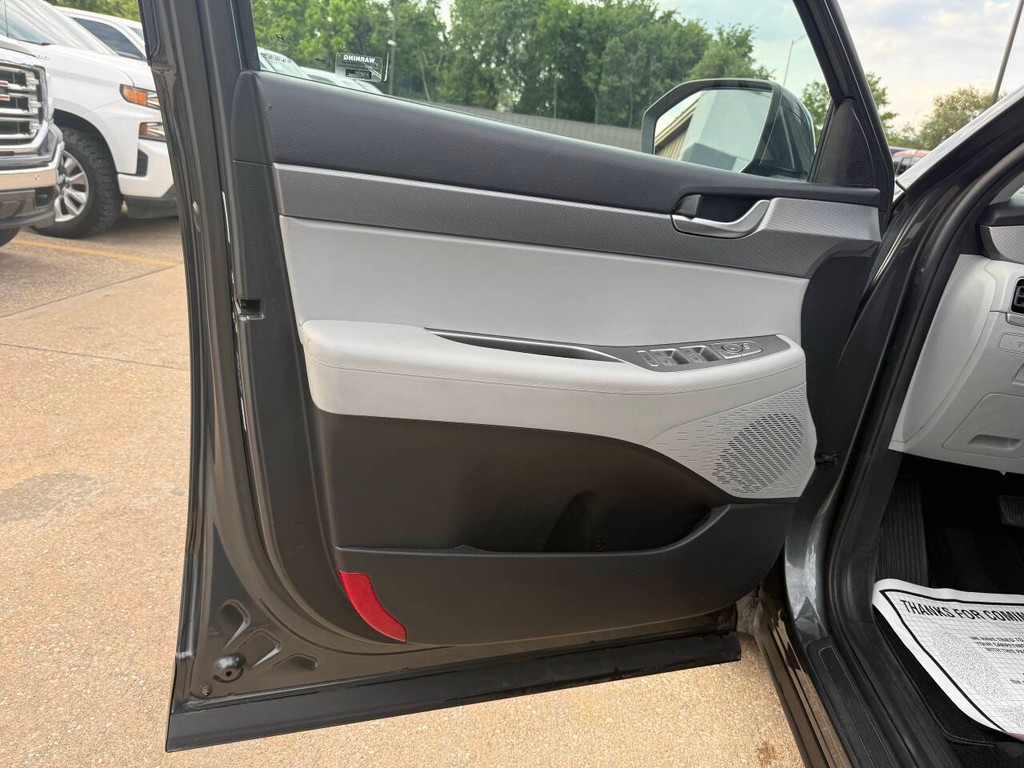 Hyundai Palisade Vehicle Full-screen Gallery Image 08
