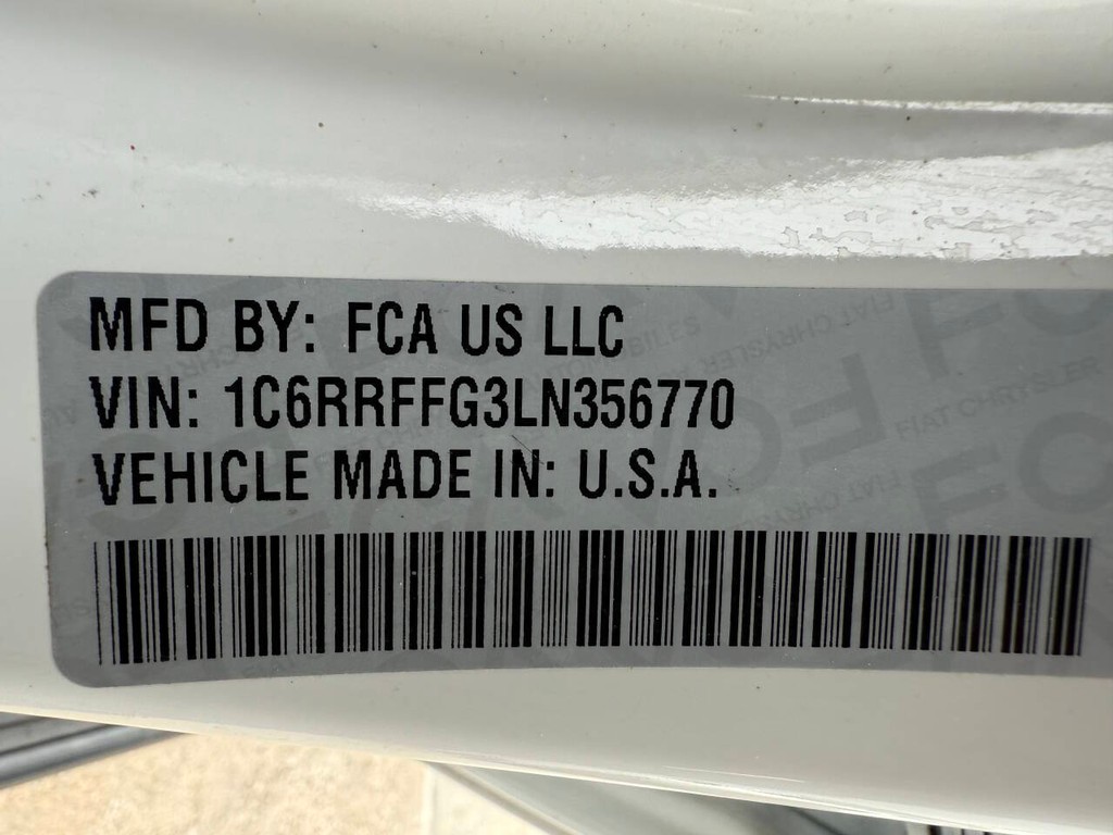 Ram 1500 Vehicle Full-screen Gallery Image 34