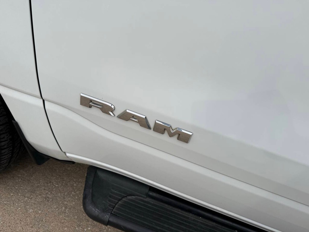 Ram 1500 Vehicle Full-screen Gallery Image 38