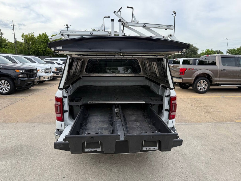 Ram 1500 Vehicle Full-screen Gallery Image 40