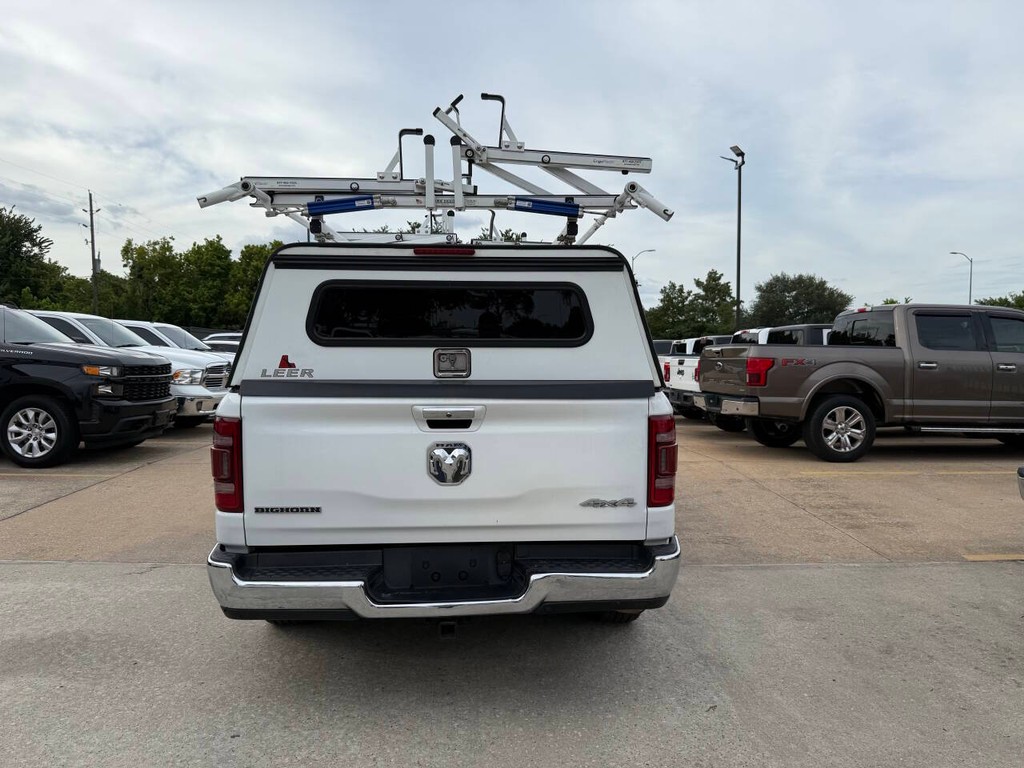 Ram 1500 Vehicle Full-screen Gallery Image 42