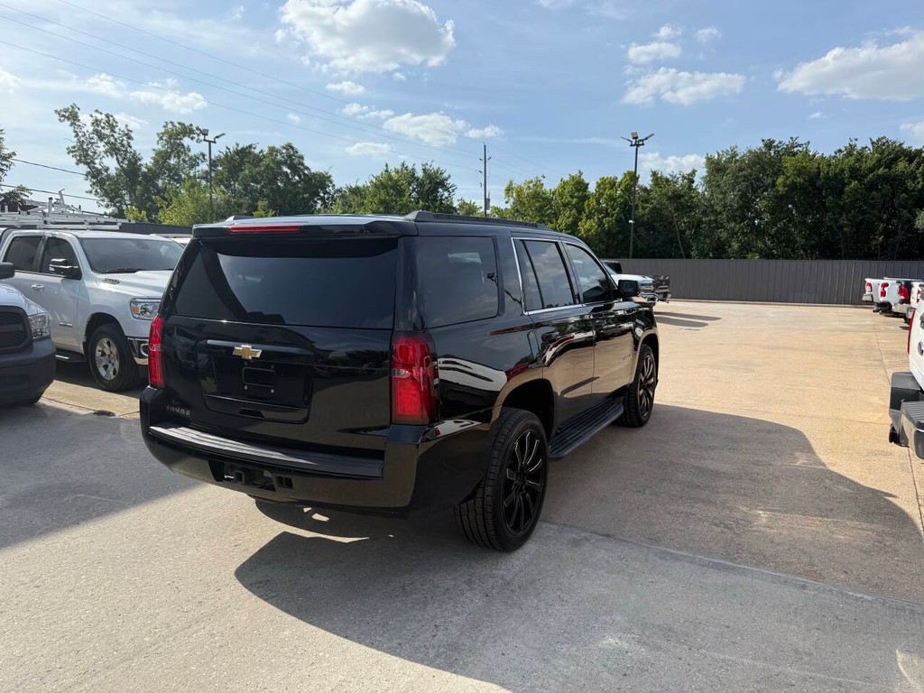 Chevrolet Tahoe Vehicle Full-screen Gallery Image 05