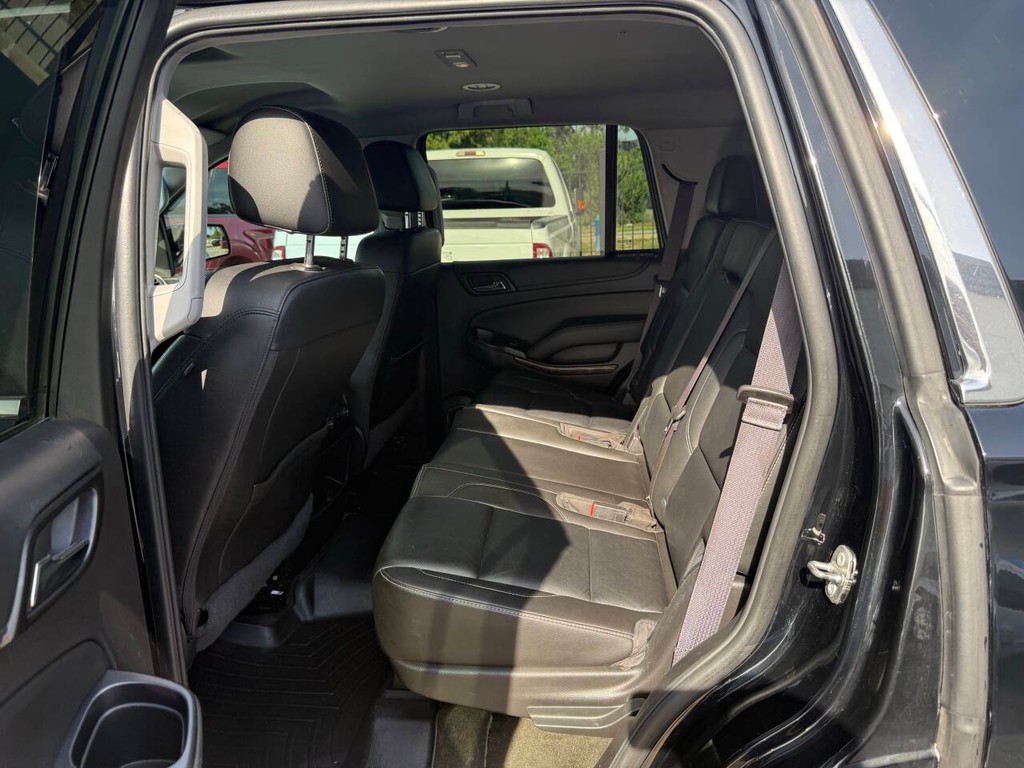 Chevrolet Tahoe Vehicle Full-screen Gallery Image 13