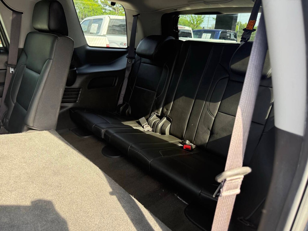 Chevrolet Tahoe Vehicle Full-screen Gallery Image 14