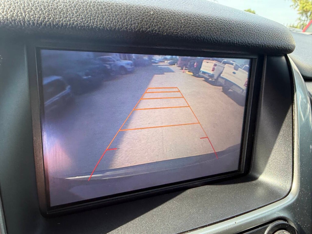 Chevrolet Tahoe Vehicle Full-screen Gallery Image 28