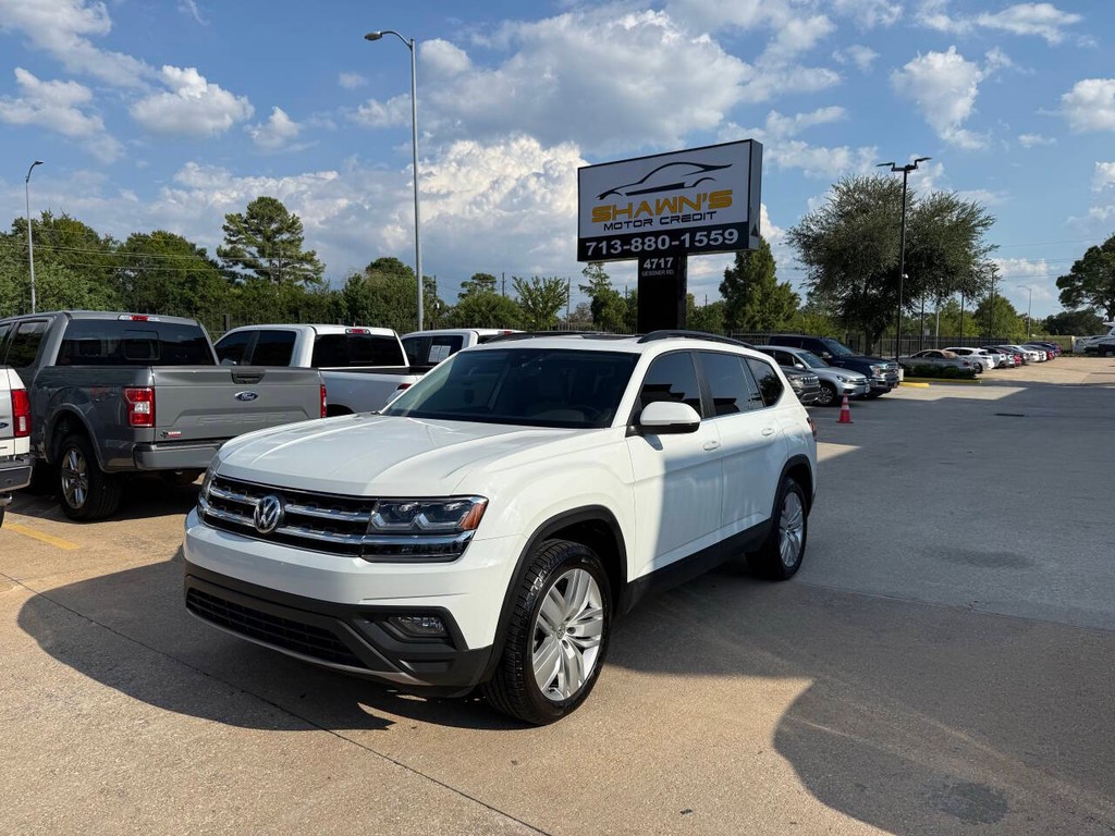 Volkswagen Atlas Vehicle Full-screen Gallery Image 03