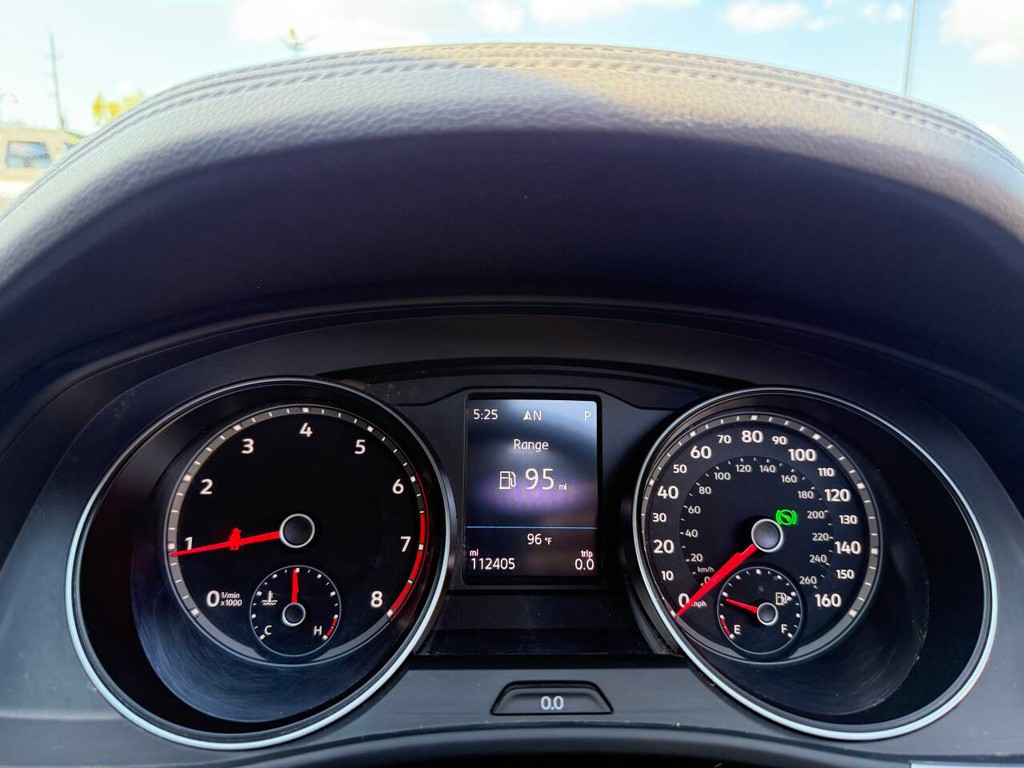 Volkswagen Atlas Vehicle Full-screen Gallery Image 34