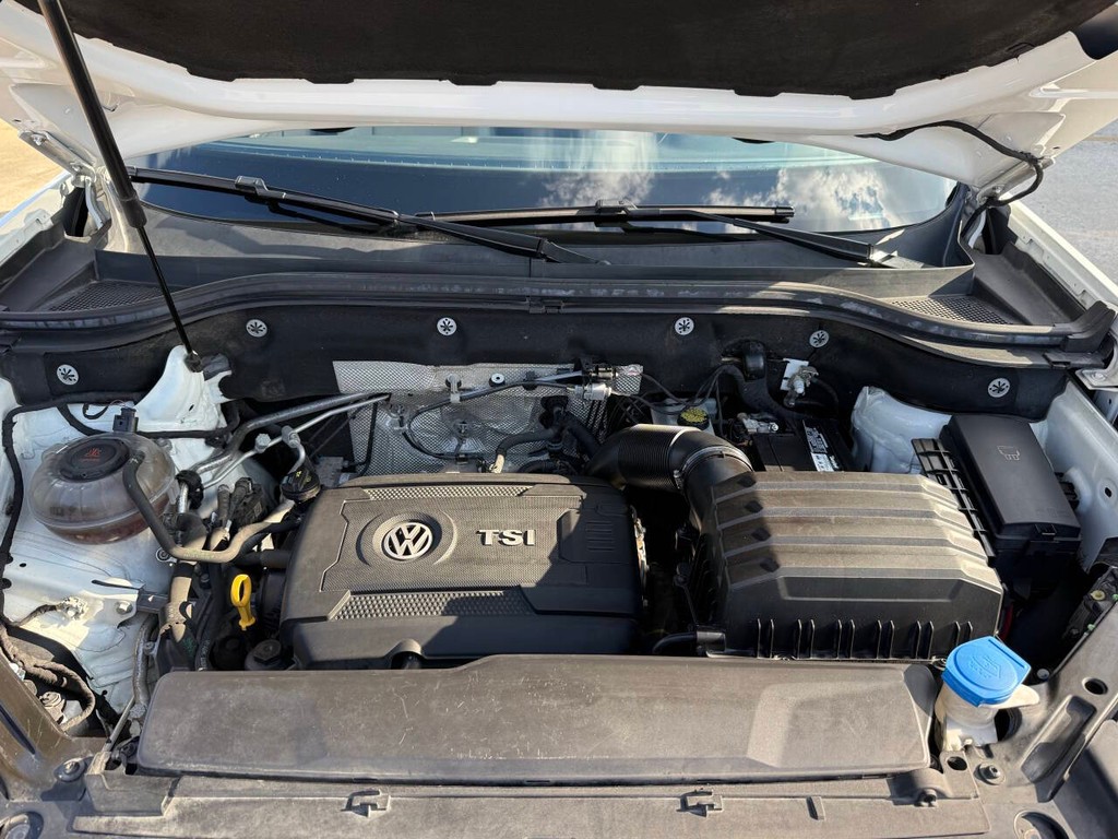 Volkswagen Atlas Vehicle Full-screen Gallery Image 37