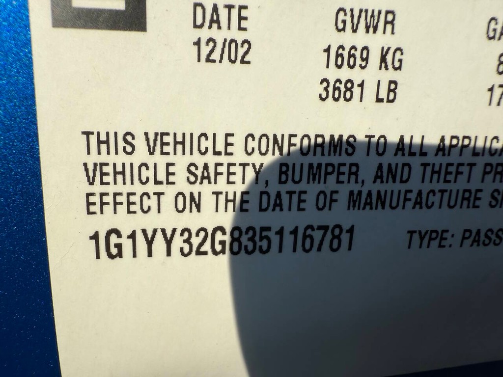 Chevrolet Corvette Vehicle Full-screen Gallery Image 27