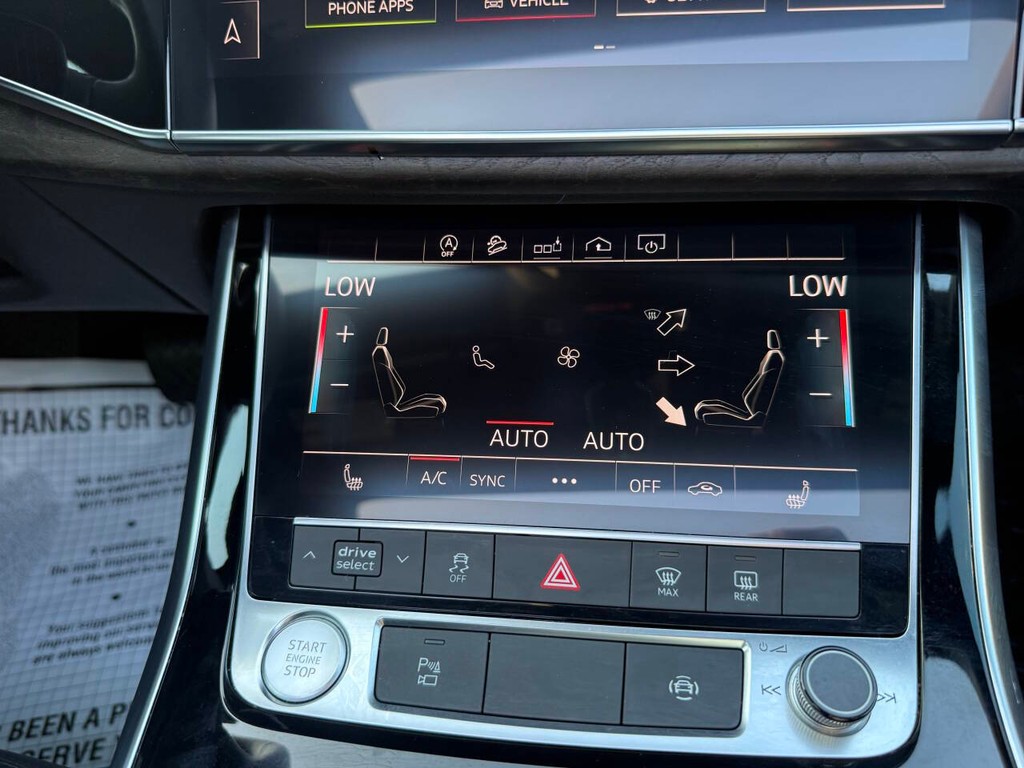 Audi Q7 Vehicle Full-screen Gallery Image 29