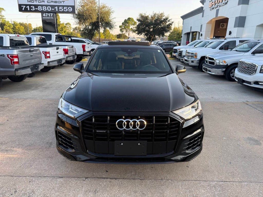 Audi Q7 Vehicle Full-screen Gallery Image 41