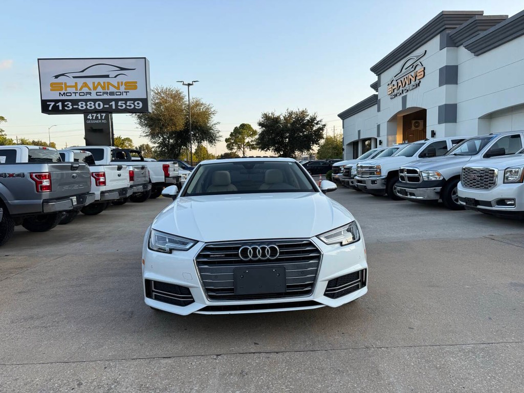 Audi A4 Vehicle Full-screen Gallery Image 44