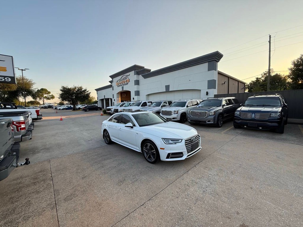 Audi A4 Vehicle Full-screen Gallery Image 47