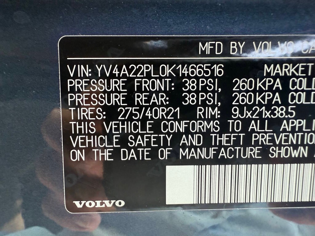 Volvo XC90 Vehicle Full-screen Gallery Image 39