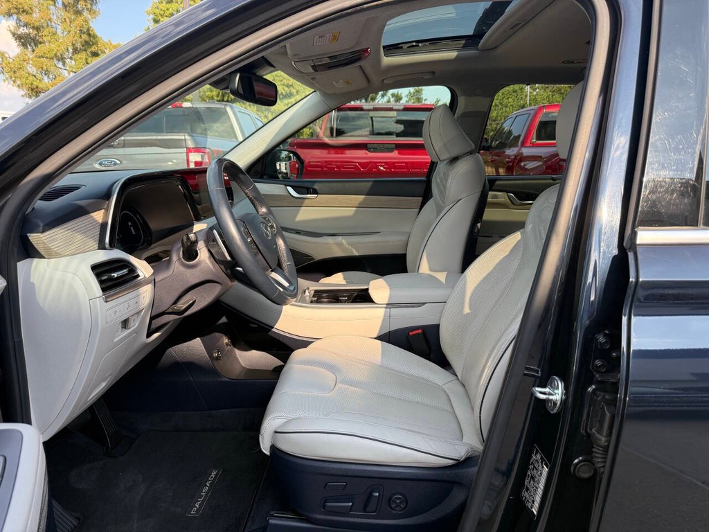 Hyundai Palisade Vehicle Full-screen Gallery Image 07