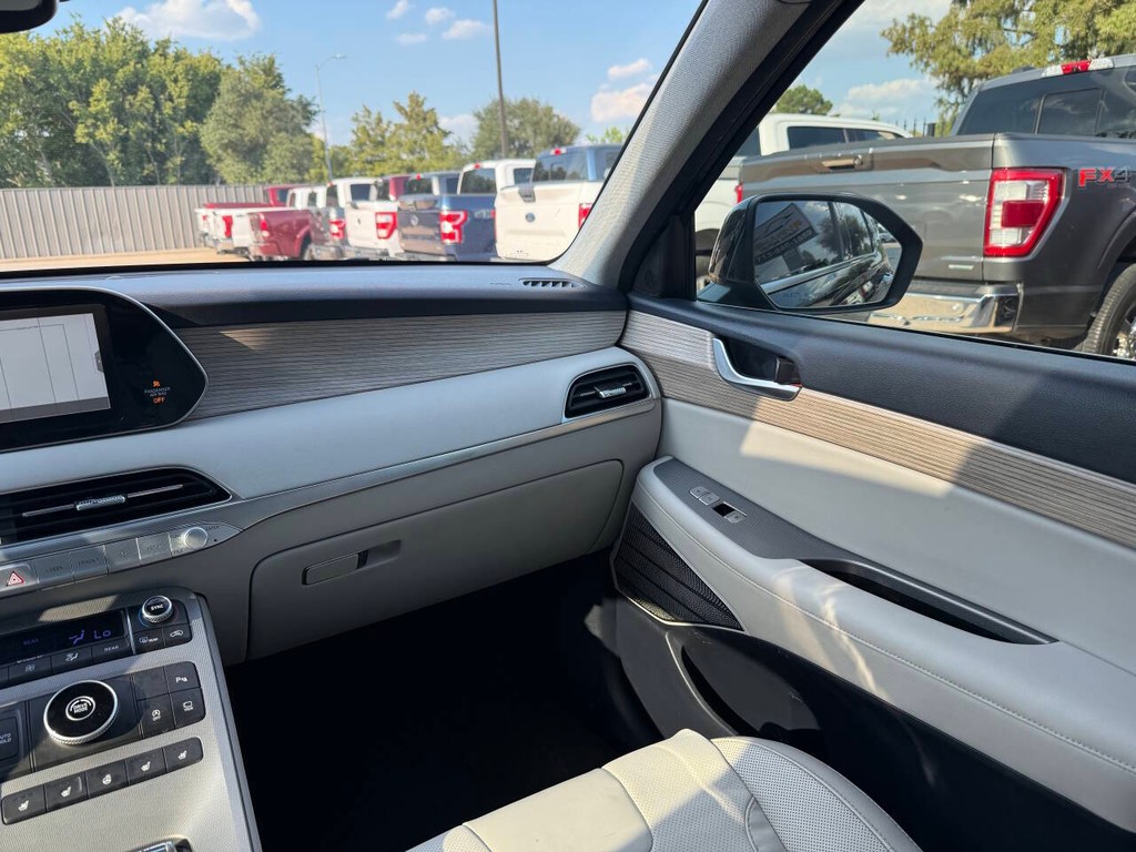 Hyundai Palisade Vehicle Full-screen Gallery Image 22