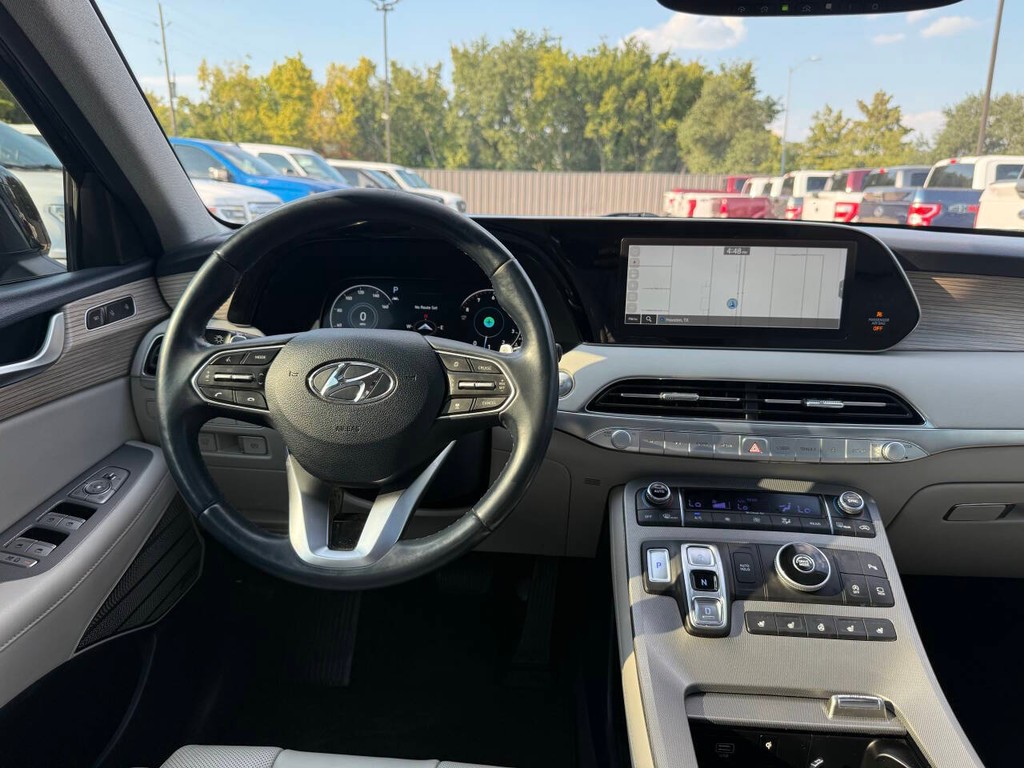 Hyundai Palisade Vehicle Full-screen Gallery Image 23