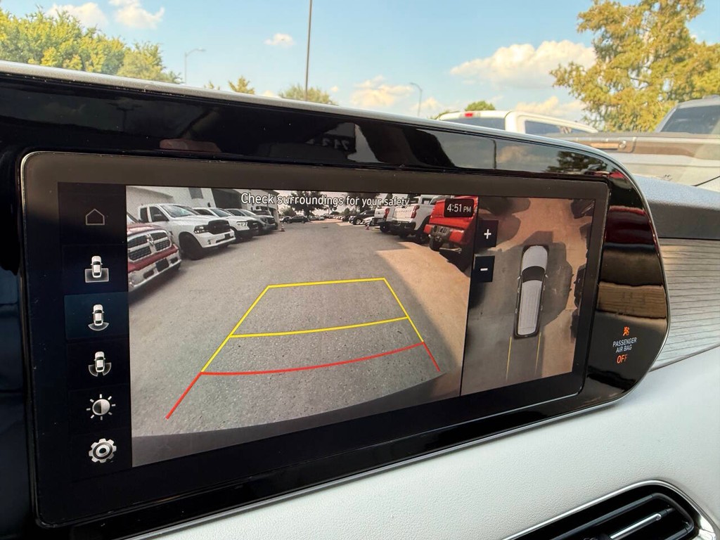 Hyundai Palisade Vehicle Full-screen Gallery Image 27