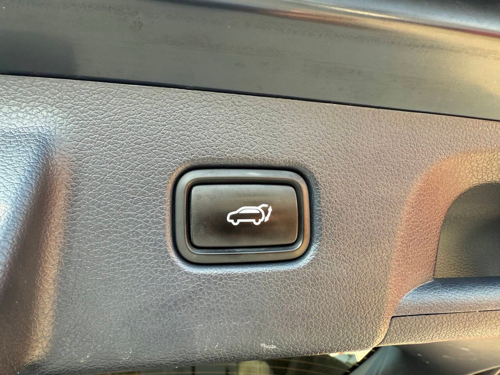 Hyundai Palisade Vehicle Full-screen Gallery Image 42